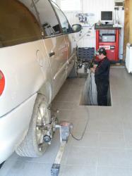 Service auto, vulcanizare auto si depozit anvelope > GIVA SRL (Electrolizei 2A), Baia Mare, MM, m1426_19.jpg